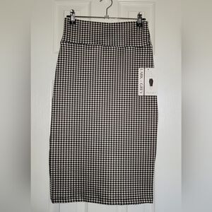 LARK+GREY▪︎ Houndstooth print Pencil,Midi Skirt▪︎Beige/Black▪︎Size Medium 🖤 NWT